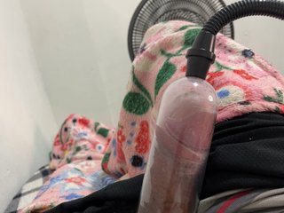 Image capture of Harry_Meghan