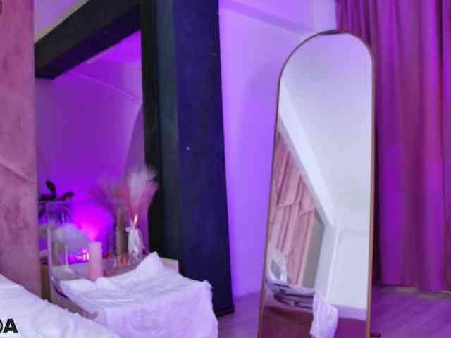 VanillaGold webcam