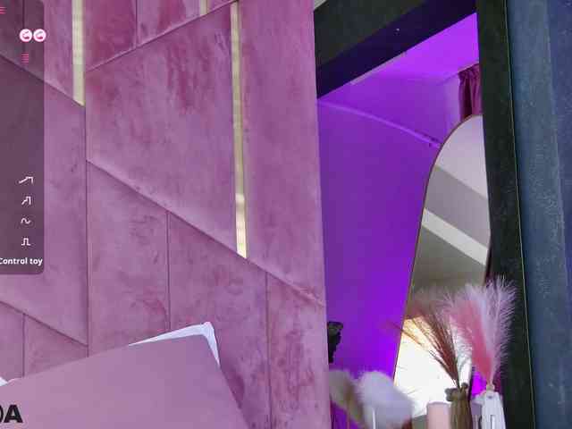 VanillaGold webcam