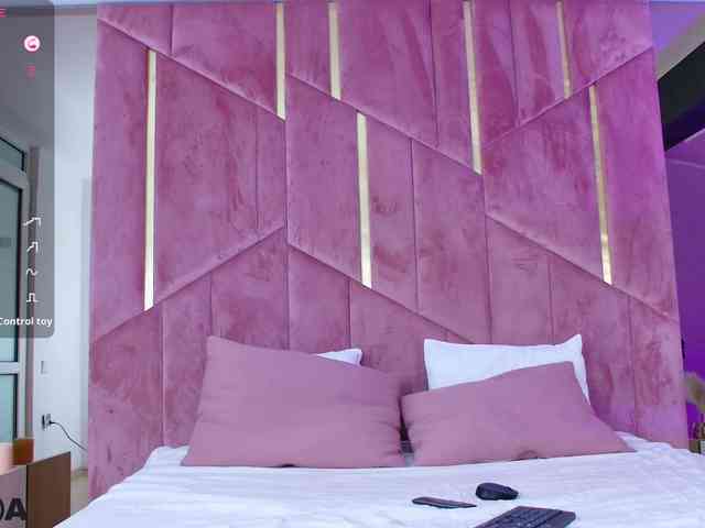VanillaGold webcam