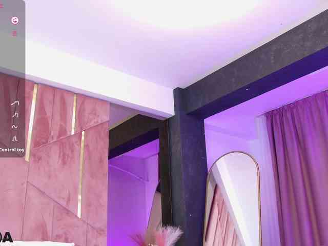 VanillaGold webcam
