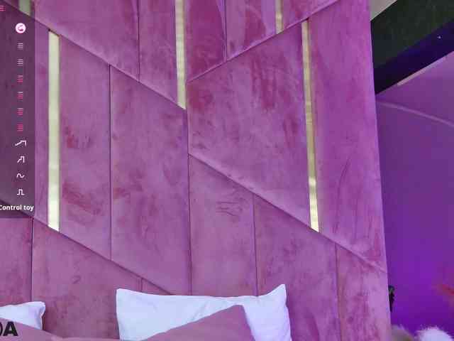 VanillaGold webcam