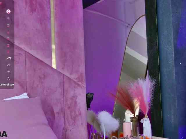 VanillaGold webcam