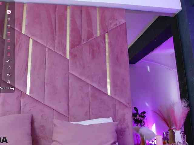 VanillaGold webcam