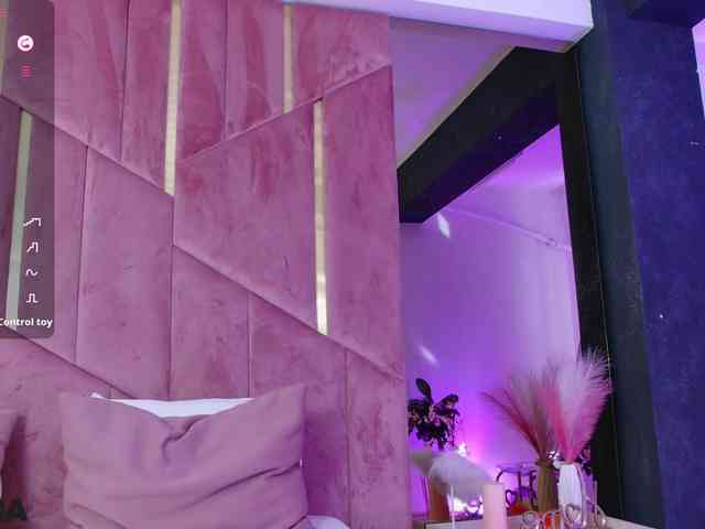 VanillaGold webcam