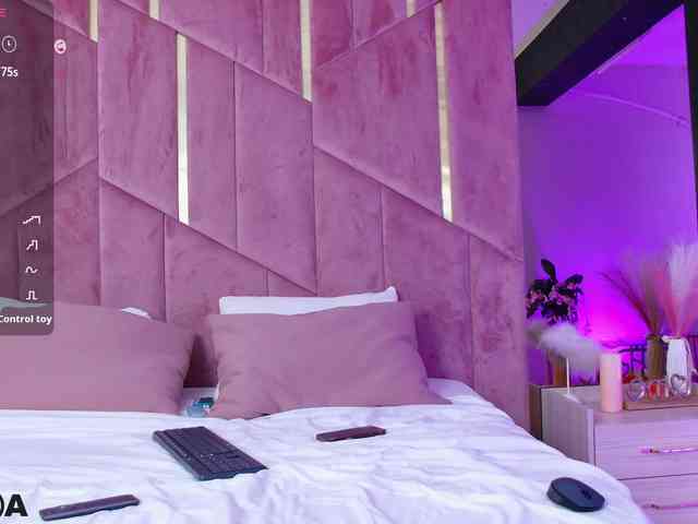 VanillaGold webcam