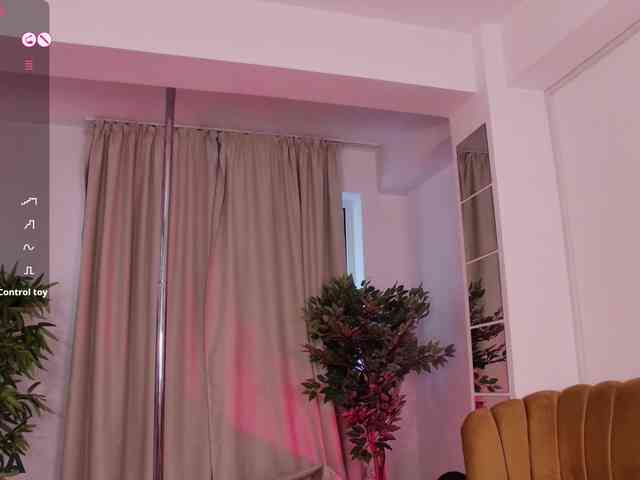 VanillaGold webcam