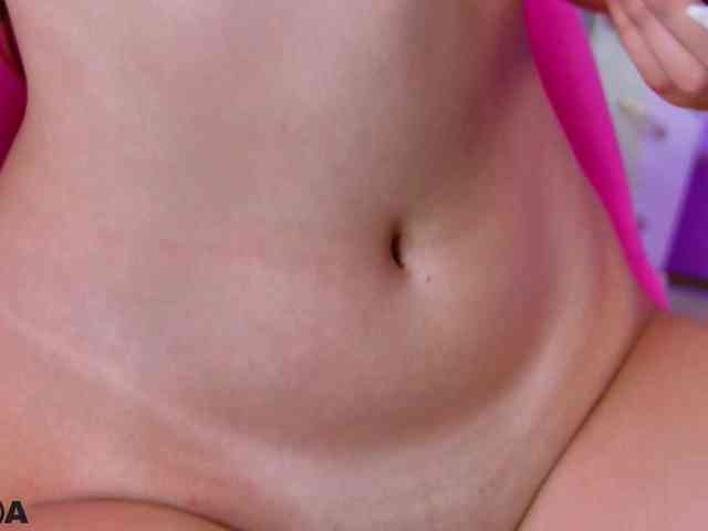 VanillaGold webcam