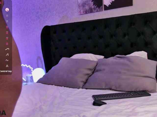 VanillaGold webcam