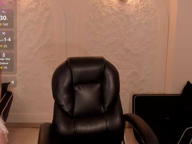 HaileyRoss live cam on BongaCams