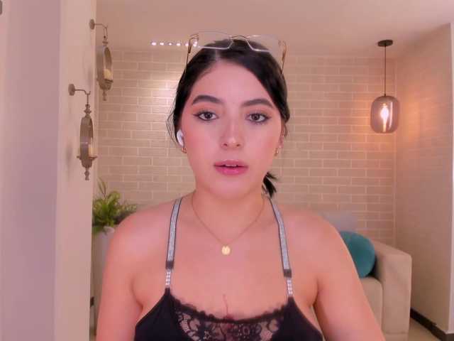 HaileyRoss's BongaCams show and profile