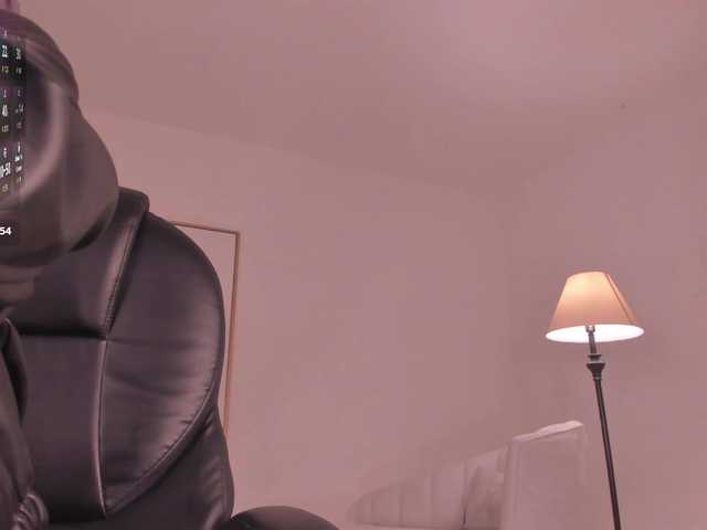 HaileyRoss live cam on BongaCams