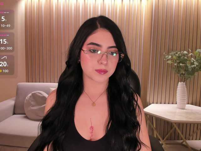 HaileyRoss live cam on BongaCams
