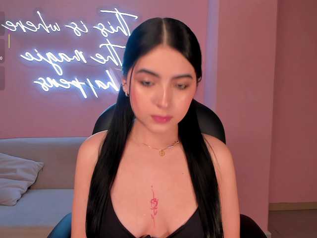 HaileyRoss live cam on BongaCams