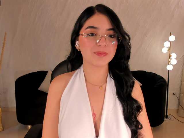 HaileyRoss live cam on BongaCams