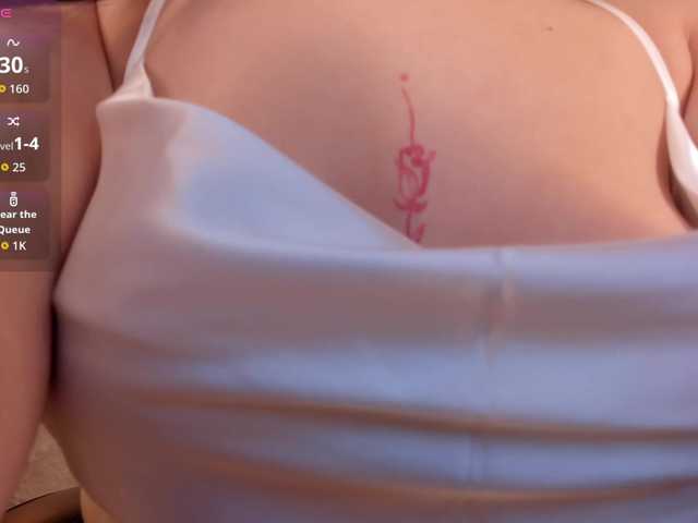 HaileyRoss live cam on BongaCams
