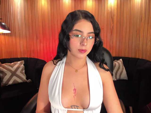 HaileyRoss's BongaCams show and profile