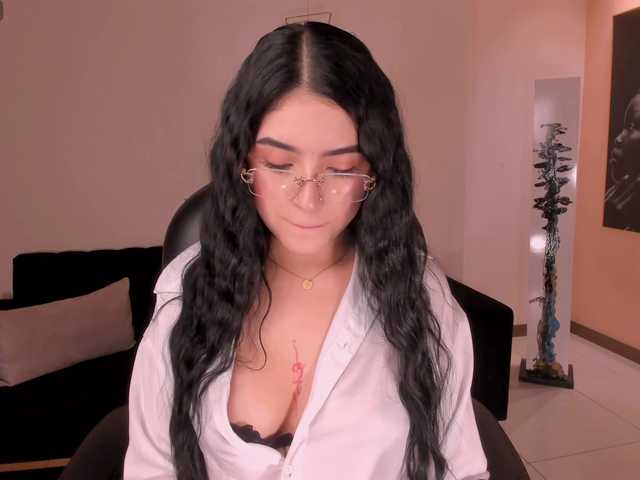 HaileyRoss live cam on BongaCams