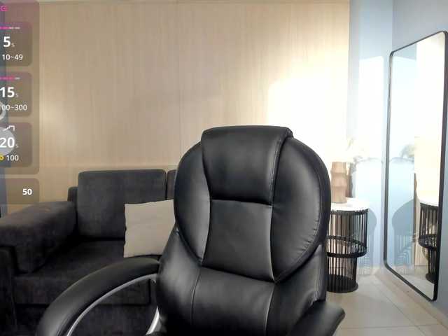 HaileyRoss live cam on BongaCams