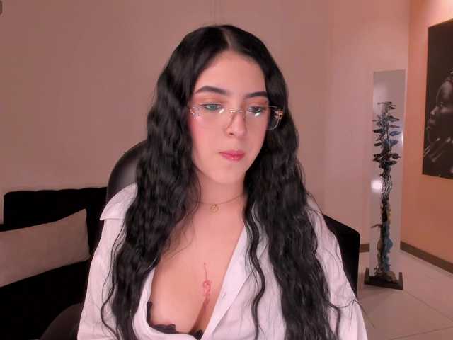 HaileyRoss live cam on BongaCams