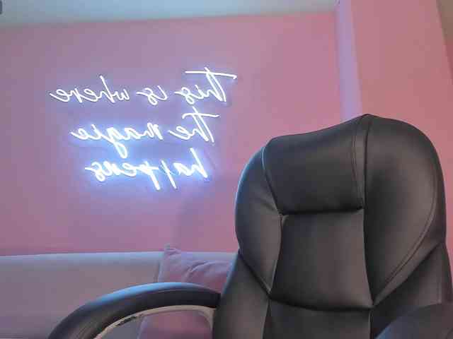HaileyRoss webcam