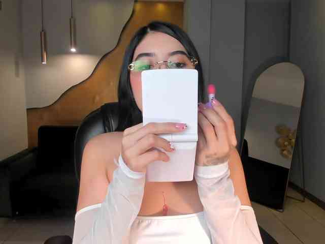 HaileyRoss webcam