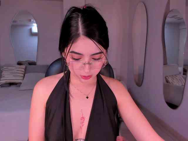 HaileyRoss webcam
