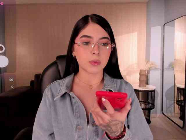 HaileyRoss webcam