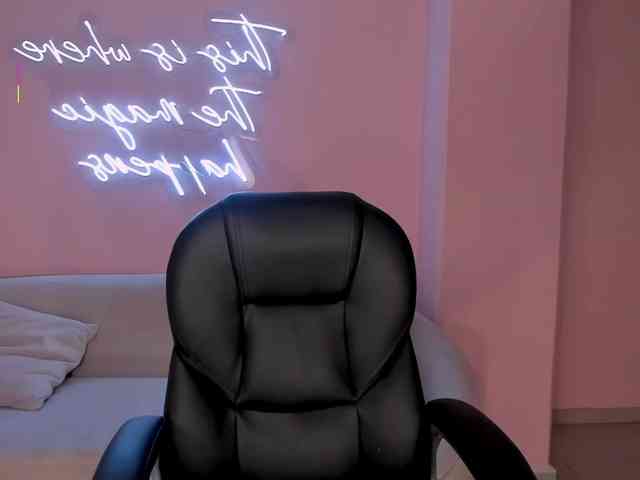 HaileyRoss webcam
