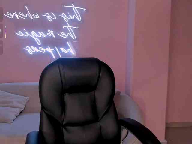 HaileyRoss webcam