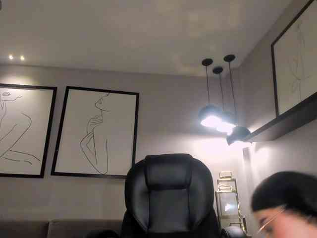HaileyRoss Live Webcam on BongaCams