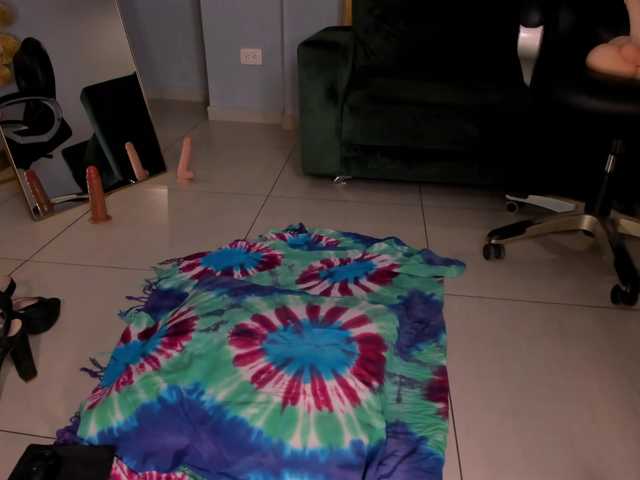 ZaraKafruni live cam on BongaCams