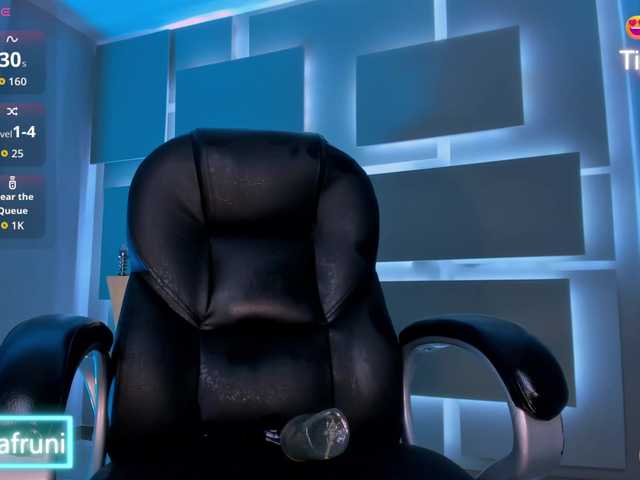 ZaraKafruni live cam on BongaCams