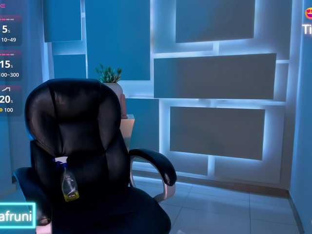 ZaraKafruni live cam on BongaCams