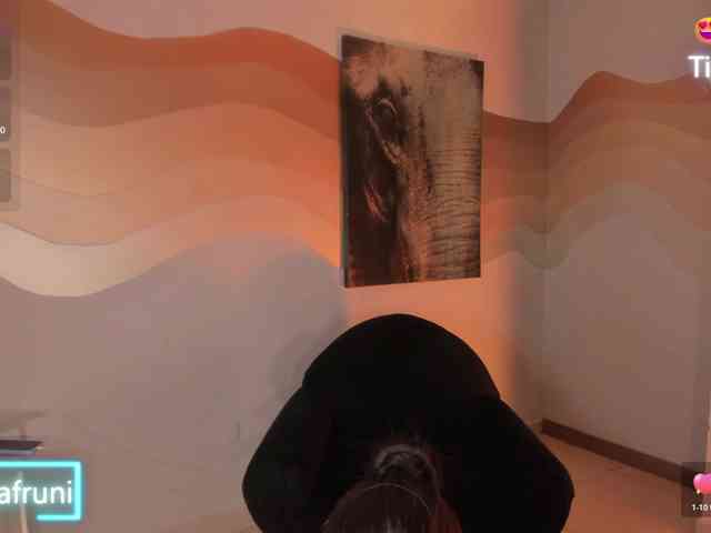 ZaraKafruni webcam