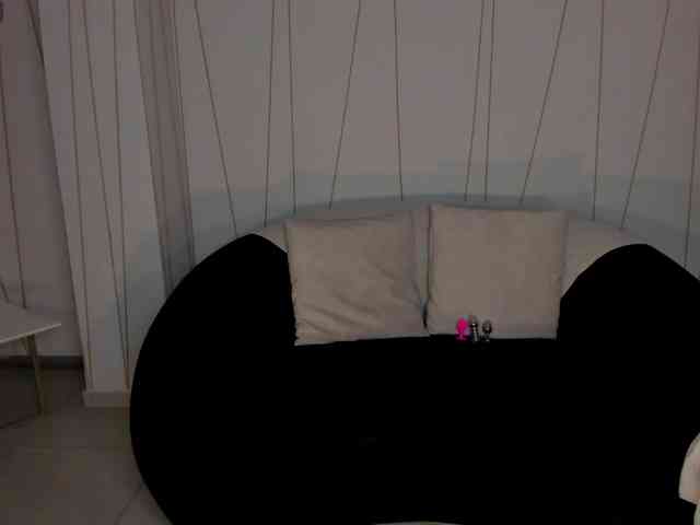 ZaraKafruni webcam