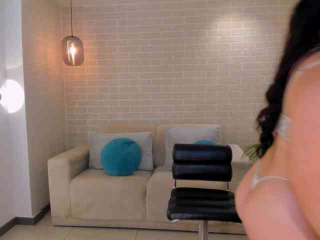 ZaraKafruni webcam