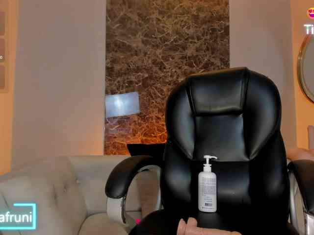 ZaraKafruni webcam