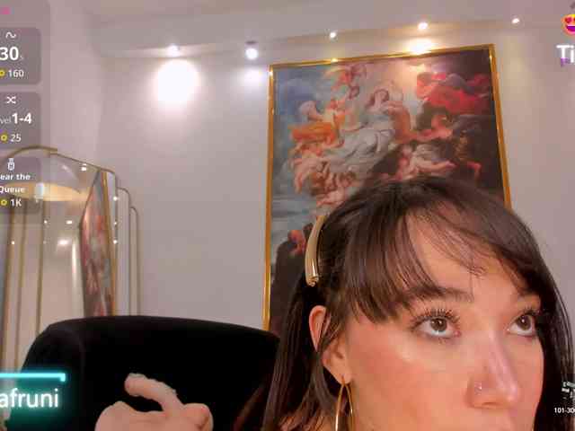 ZaraKafruni webcam