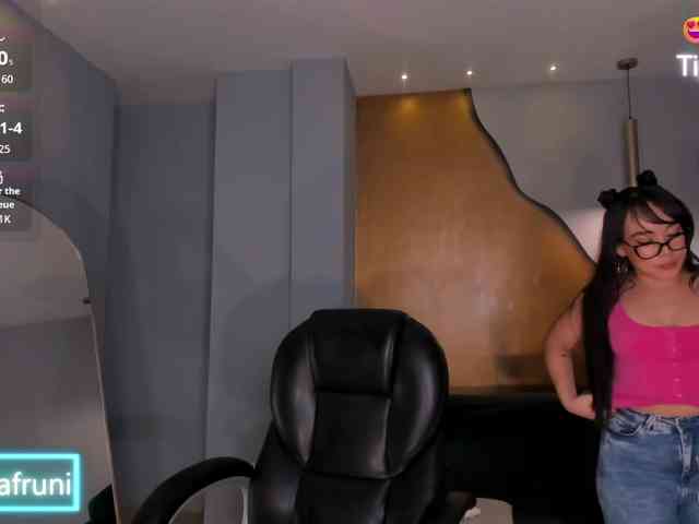 ZaraKafruni webcam