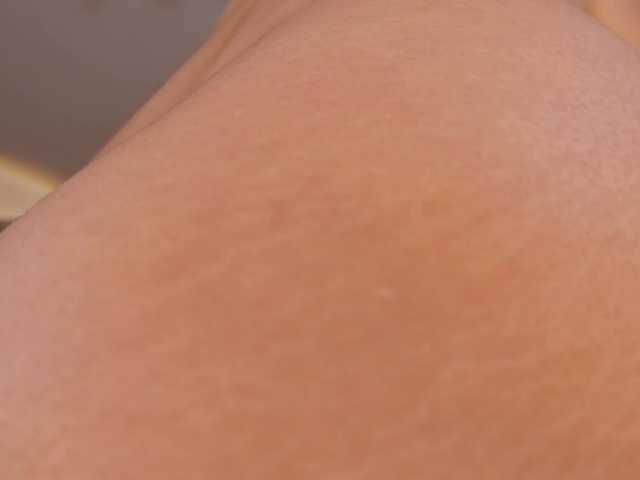 SophieLanne live cam on BongaCams