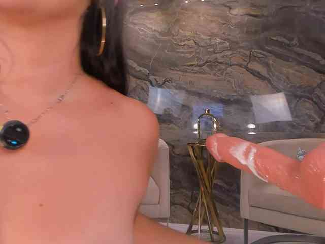 SophieLanne Live Webcam on BongaCams