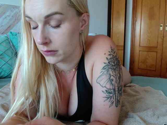 secretmuses webcam