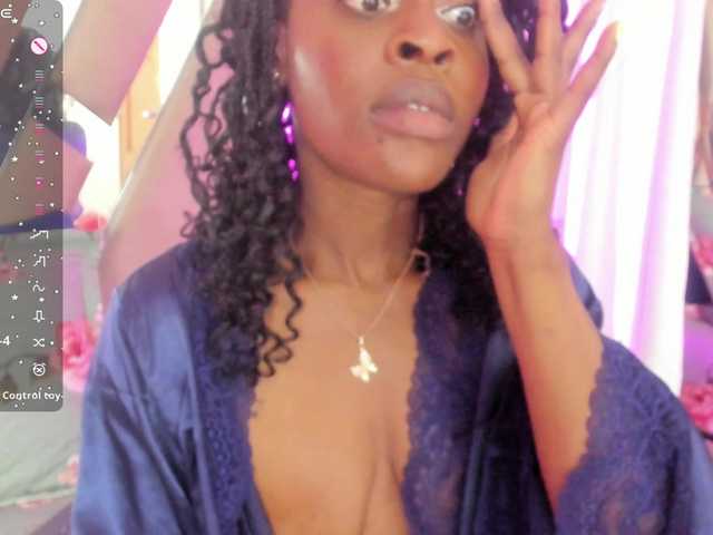 anisha-zambrano live webcam show