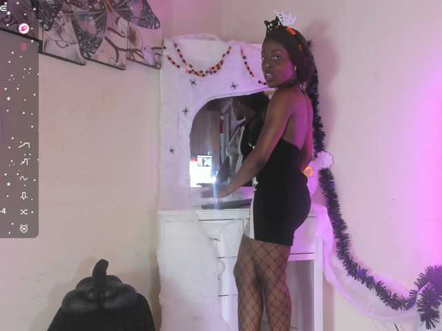 anisha-zambrano live cam on BongaCams
