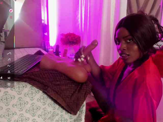 anisha-zambrano webcam