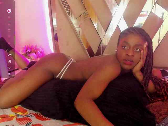 anisha-zambrano webcam