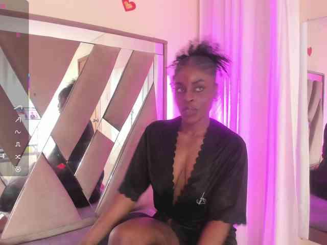 anisha-zambrano webcam