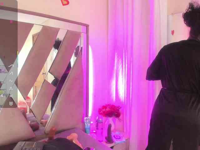 anisha-zambrano webcam