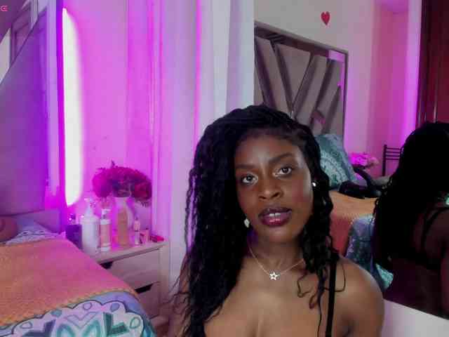 anisha-zambrano webcam